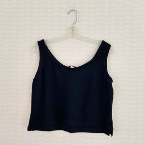 ST. JOHN BASICS Black Sleeveless Cropped Sweater Knit Tank Top Women’s Size M